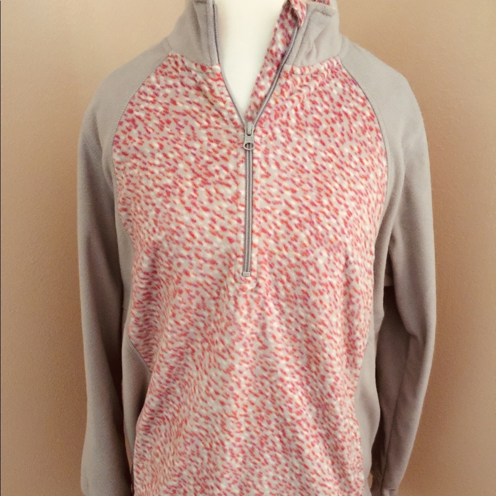 NWOT - Women’s XXL Soft Nice Active Pull Over Top